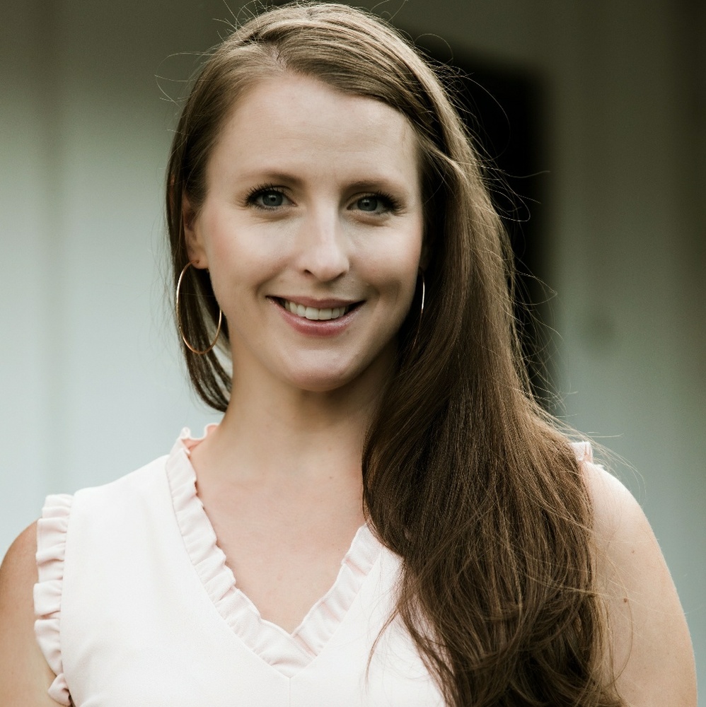 Meet your Posher, Cami